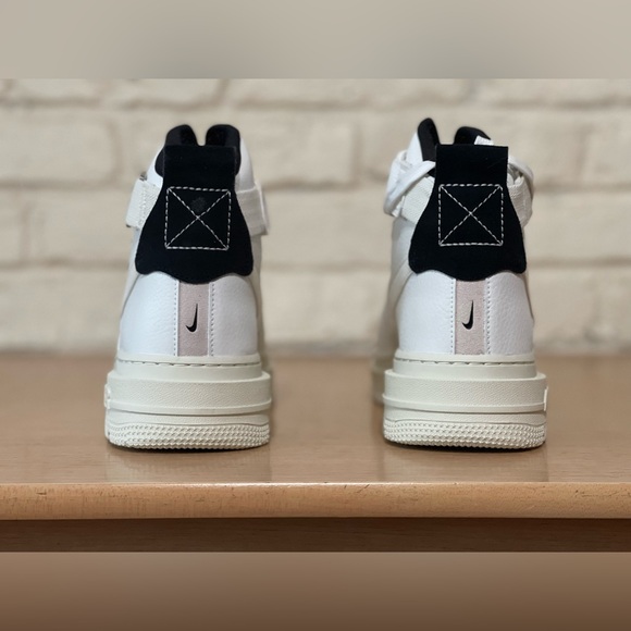 Nike Air Force 1 High UT 2.0 Summit White Black Women 11/Men 9.5 AF1 DC3584-100 - Picture 9 of 10